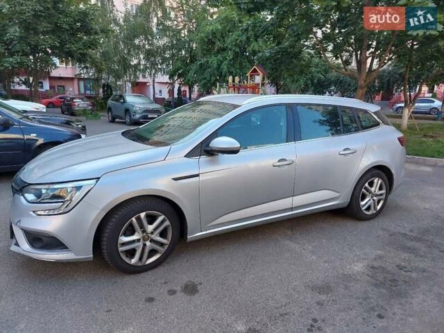 Сірий Рено Меган, об'ємом двигуна 1.46 л та пробігом 179 тис. км за 12500 $, фото 2 на Automoto.ua