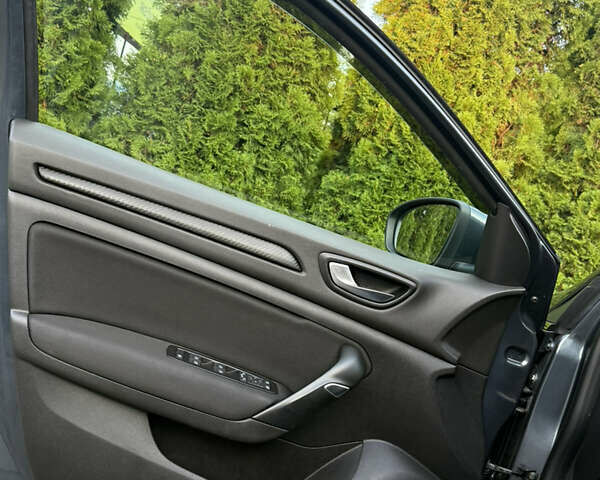 Серый Рено Меган, объемом двигателя 1.46 л и пробегом 194 тыс. км за 13399 $, фото 44 на Automoto.ua