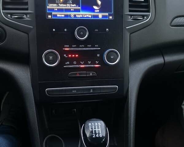 Серый Рено Меган, объемом двигателя 1.5 л и пробегом 230 тыс. км за 7600 $, фото 5 на Automoto.ua