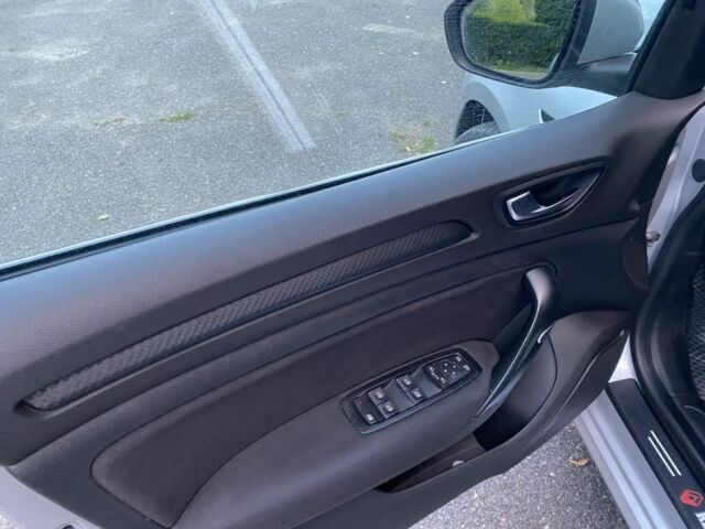 Серый Рено Меган, объемом двигателя 1.5 л и пробегом 248 тыс. км за 12100 $, фото 5 на Automoto.ua