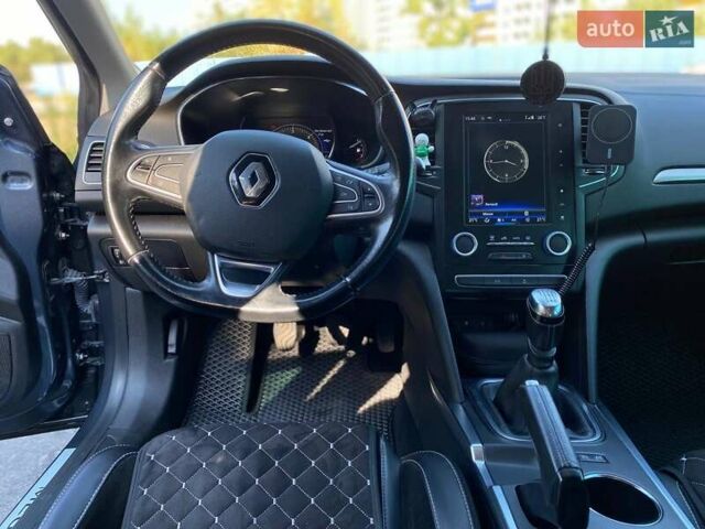 Сірий Рено Меган, об'ємом двигуна 1.46 л та пробігом 151 тис. км за 14300 $, фото 6 на Automoto.ua