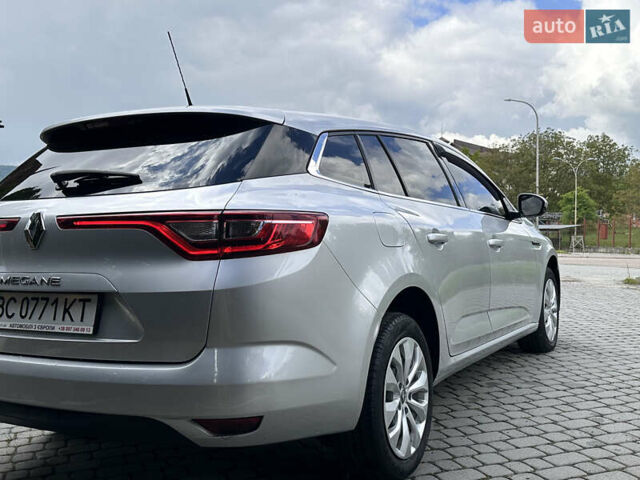 Сірий Рено Меган, об'ємом двигуна 1.46 л та пробігом 209 тис. км за 10850 $, фото 8 на Automoto.ua