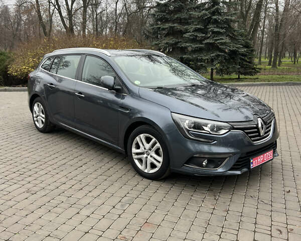 Серый Рено Меган, объемом двигателя 0 л и пробегом 174 тыс. км за 15100 $, фото 15 на Automoto.ua