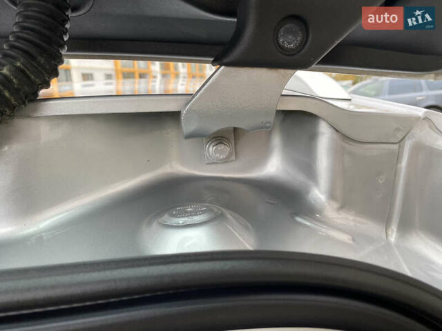 Сірий Рено Меган, об'ємом двигуна 1.5 л та пробігом 217 тис. км за 13550 $, фото 47 на Automoto.ua