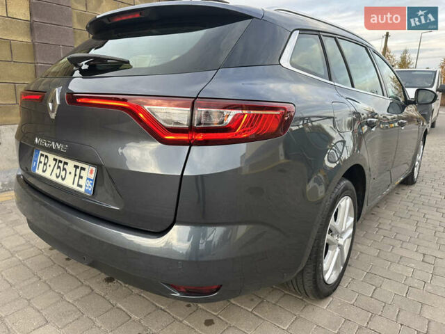 Серый Рено Меган, объемом двигателя 1.5 л и пробегом 230 тыс. км за 12999 $, фото 11 на Automoto.ua
