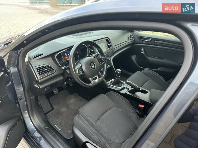 Серый Рено Меган, объемом двигателя 1.5 л и пробегом 230 тыс. км за 12999 $, фото 30 на Automoto.ua