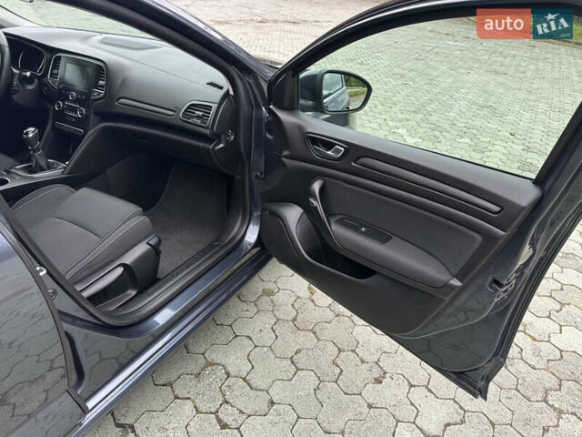 Серый Рено Меган, объемом двигателя 1.5 л и пробегом 230 тыс. км за 13300 $, фото 35 на Automoto.ua