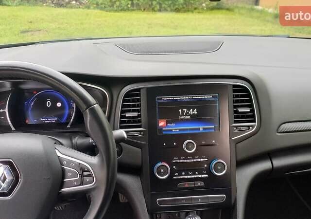 Рено Меган 2018 в Днепре (Днепропетровске) на Automoto.ua Серый Рено Меган, объемом двигателя 1.5 л и пробегом 176 тыс. км за 14300 $, фото 47 на Automoto.ua