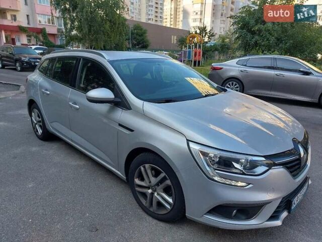 Сірий Рено Меган, об'ємом двигуна 1.46 л та пробігом 179 тис. км за 12500 $, фото 3 на Automoto.ua