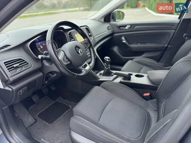 Серый Рено Меган, объемом двигателя 1.5 л и пробегом 178 тыс. км за 13900 $, фото 74 на Automoto.ua