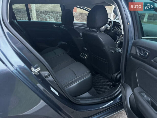 Серый Рено Меган, объемом двигателя 1.5 л и пробегом 240 тыс. км за 12500 $, фото 37 на Automoto.ua