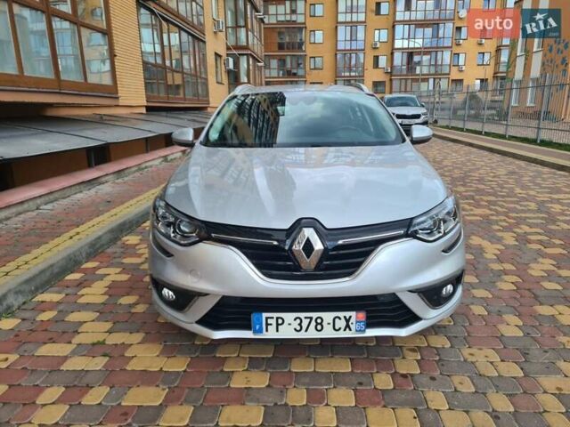 Рено Меган 2019 у Вінниці на Automoto.ua Сірий Рено Меган, об'ємом двигуна 1.46 л та пробігом 153 тис. км за 14950 $, фото 11 на Automoto.ua