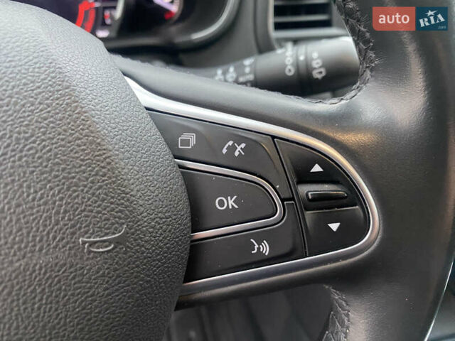 Серый Рено Меган, объемом двигателя 1.5 л и пробегом 192 тыс. км за 15800 $, фото 24 на Automoto.ua