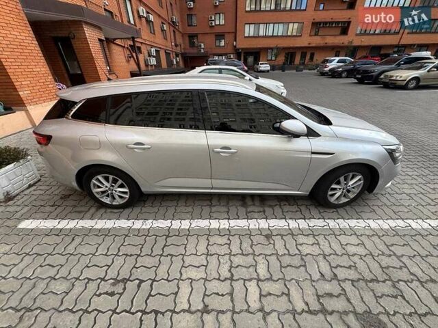 Рено Меган 2019 у Дніпро (Дніпропетровську) на Automoto.ua Сірий Рено Меган, об'ємом двигуна 1.5 л та пробігом 178 тис. км за 14200 $, фото 3 на Automoto.ua
