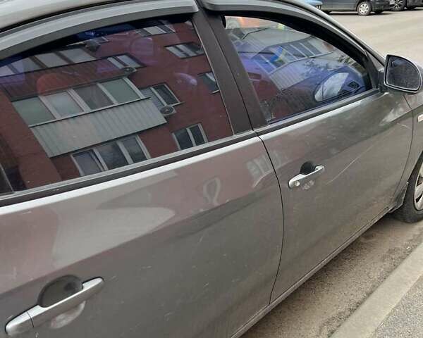 Сірий Рено Меган, об'ємом двигуна 1.46 л та пробігом 188 тис. км за 16300 $, фото 5 на Automoto.ua