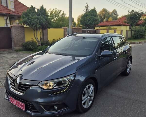 Сірий Рено Меган, об'ємом двигуна 1.46 л та пробігом 145 тис. км за 14750 $, фото 1 на Automoto.ua