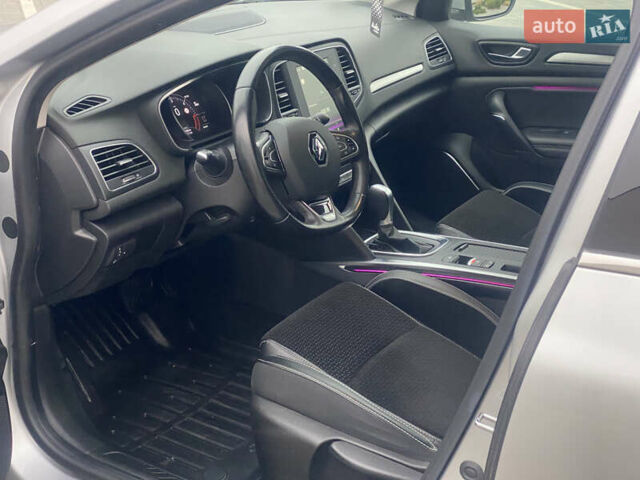 Серый Рено Меган, объемом двигателя 1.5 л и пробегом 192 тыс. км за 15800 $, фото 19 на Automoto.ua
