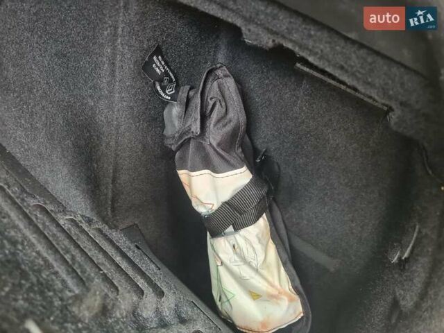 Рено Меган 2019 у Вінниці на Automoto.ua Сірий Рено Меган, об'ємом двигуна 1.46 л та пробігом 153 тис. км за 14950 $, фото 21 на Automoto.ua