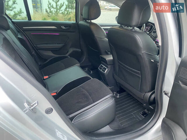 Серый Рено Меган, объемом двигателя 1.5 л и пробегом 192 тыс. км за 15800 $, фото 38 на Automoto.ua