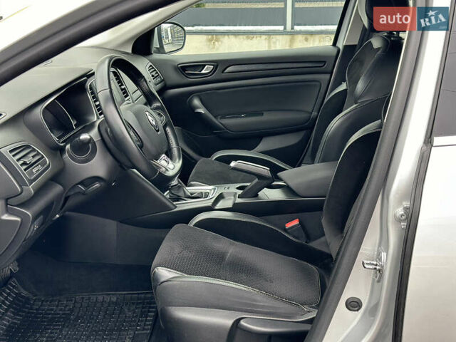 Серый Рено Меган, объемом двигателя 1.46 л и пробегом 211 тыс. км за 13550 $, фото 8 на Automoto.ua