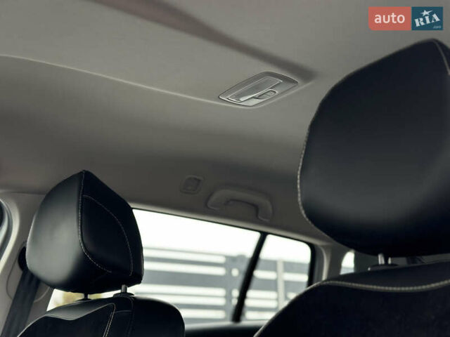 Серый Рено Меган, объемом двигателя 1.46 л и пробегом 211 тыс. км за 13550 $, фото 15 на Automoto.ua
