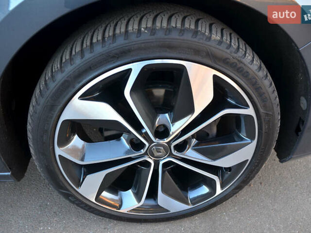 Серый Рено Меган, объемом двигателя 1.46 л и пробегом 128 тыс. км за 15800 $, фото 13 на Automoto.ua