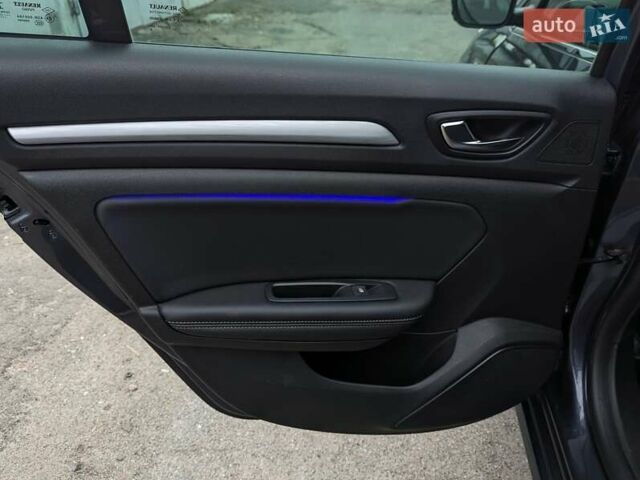 Серый Рено Меган, объемом двигателя 1.5 л и пробегом 159 тыс. км за 16600 $, фото 13 на Automoto.ua