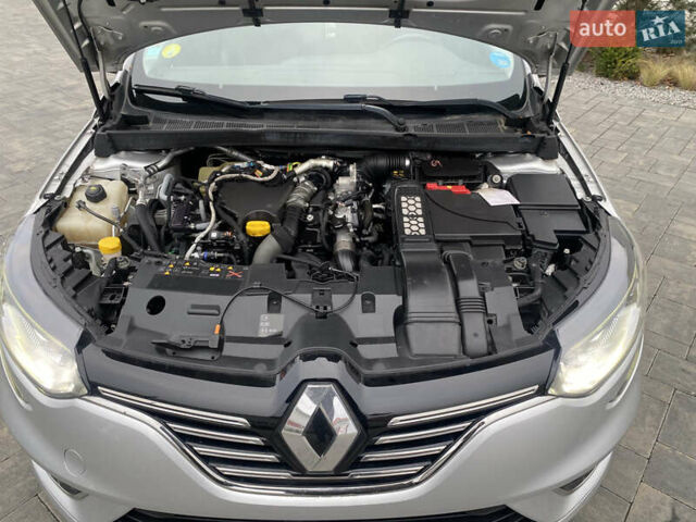 Серый Рено Меган, объемом двигателя 1.5 л и пробегом 192 тыс. км за 15800 $, фото 45 на Automoto.ua