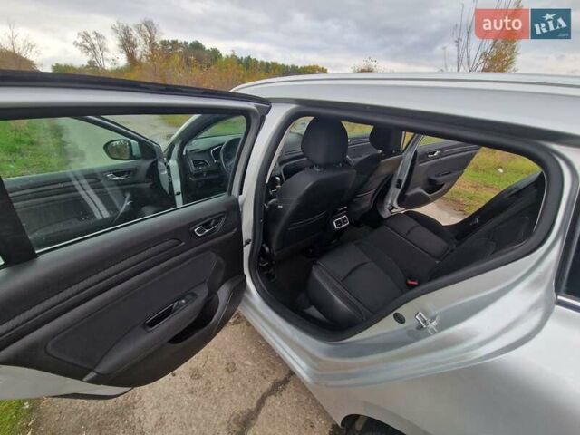 Рено Меган 2019 в Броварах на Automoto.ua Серый Рено Меган, объемом двигателя 1.5 л и пробегом 239 тыс. км за 14600 $, фото 5 на Automoto.ua