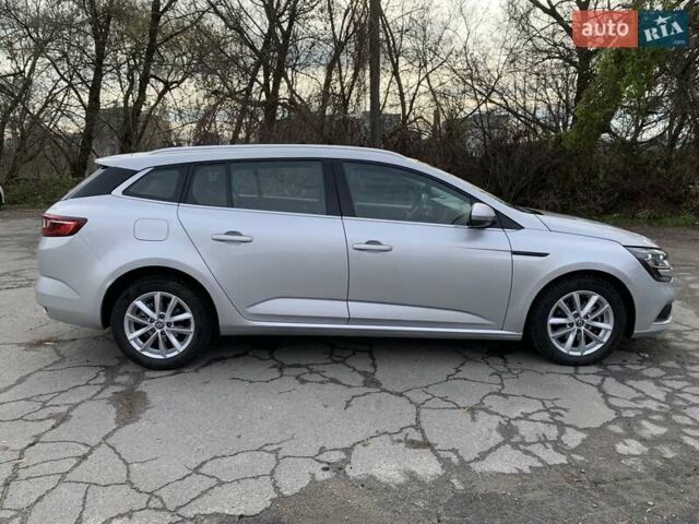 Серый Рено Меган, объемом двигателя 1.46 л и пробегом 230 тыс. км за 13400 $, фото 6 на Automoto.ua