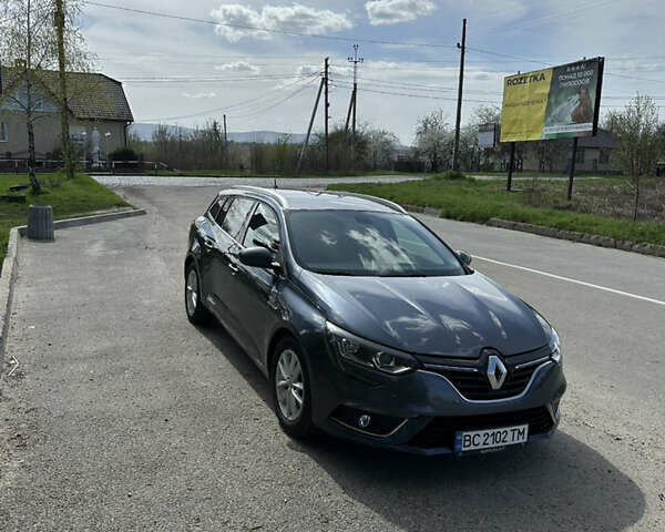 Серый Рено Меган, объемом двигателя 1.46 л и пробегом 180 тыс. км за 12999 $, фото 12 на Automoto.ua
