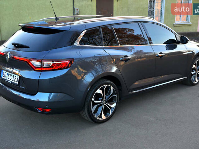 Серый Рено Меган, объемом двигателя 1.46 л и пробегом 128 тыс. км за 15800 $, фото 10 на Automoto.ua