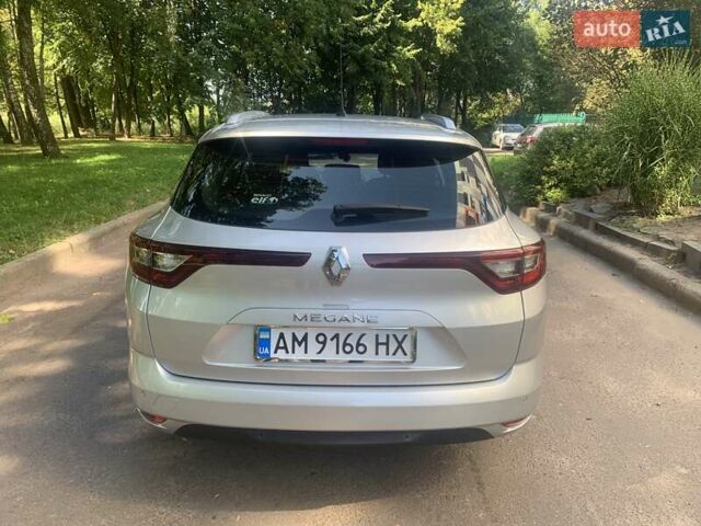 Рено Меган 2019 в Житомире на Automoto.ua Серый Рено Меган, объемом двигателя 1.46 л и пробегом 229 тыс. км за 13250 $, фото 5 на Automoto.ua