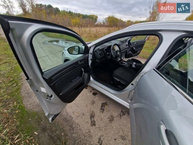 Рено Меган 2019 в Броварах на Automoto.ua Серый Рено Меган, объемом двигателя 1.5 л и пробегом 239 тыс. км за 14600 $, фото 10 на Automoto.ua