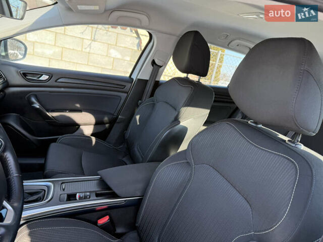 Серый Рено Меган, объемом двигателя 1.5 л и пробегом 210 тыс. км за 13950 $, фото 10 на Automoto.ua