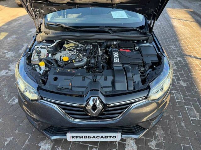 Серый Рено Меган, объемом двигателя 1.3 л и пробегом 154 тыс. км за 11900 $, фото 3 на Automoto.ua