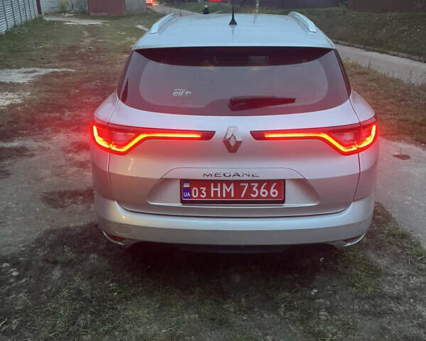 Рено Меган 2019 у Чернігові на Automoto.ua Сірий Рено Меган, об'ємом двигуна 1.46 л та пробігом 138 тис. км за 14800 $, фото 22 на Automoto.ua