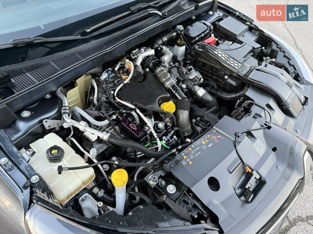 Серый Рено Меган, объемом двигателя 1.5 л и пробегом 96 тыс. км за 15399 $, фото 81 на Automoto.ua