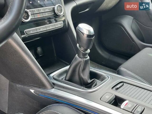 Серый Рено Меган, объемом двигателя 1.5 л и пробегом 105 тыс. км за 14190 $, фото 7 на Automoto.ua