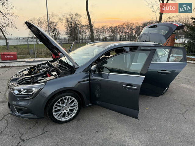 Серый Рено Меган, объемом двигателя 1.5 л и пробегом 96 тыс. км за 15399 $, фото 105 на Automoto.ua