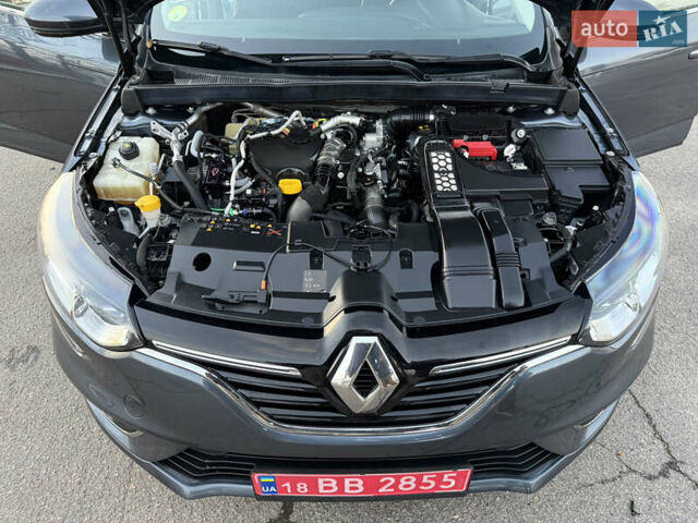 Серый Рено Меган, объемом двигателя 1.5 л и пробегом 96 тыс. км за 15399 $, фото 80 на Automoto.ua