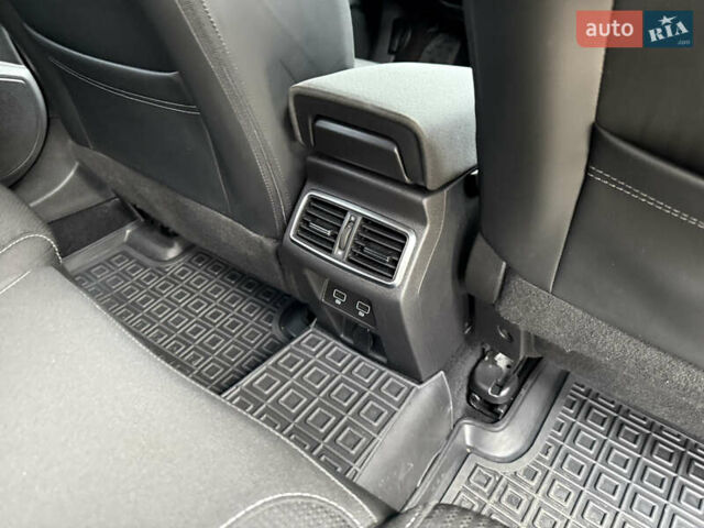 Серый Рено Меган, объемом двигателя 1.46 л и пробегом 220 тыс. км за 14900 $, фото 9 на Automoto.ua