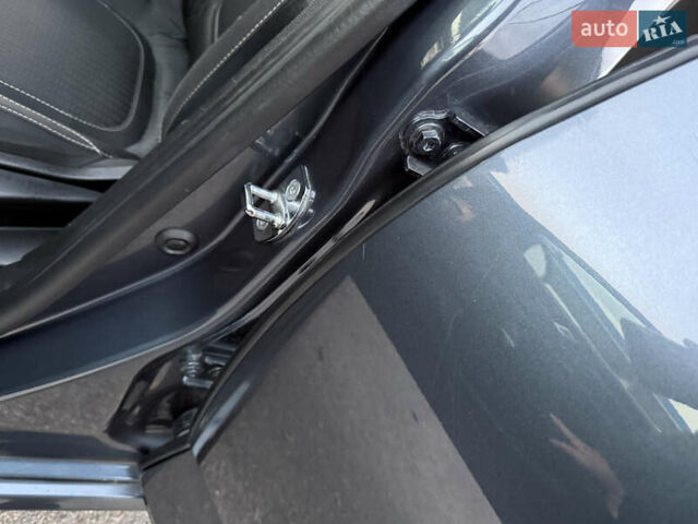 Серый Рено Меган, объемом двигателя 1.5 л и пробегом 96 тыс. км за 15399 $, фото 111 на Automoto.ua