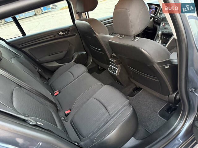 Серый Рено Меган, объемом двигателя 1.5 л и пробегом 96 тыс. км за 15399 $, фото 51 на Automoto.ua