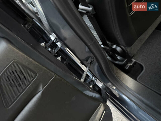 Серый Рено Меган, объемом двигателя 1.5 л и пробегом 96 тыс. км за 15399 $, фото 110 на Automoto.ua