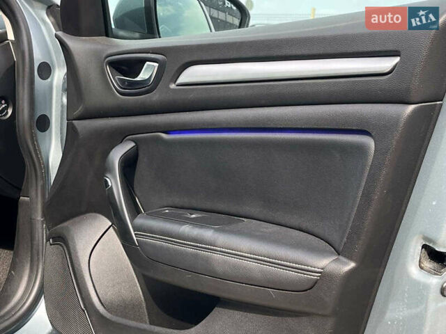 Серый Рено Меган, объемом двигателя 1.5 л и пробегом 105 тыс. км за 14190 $, фото 21 на Automoto.ua