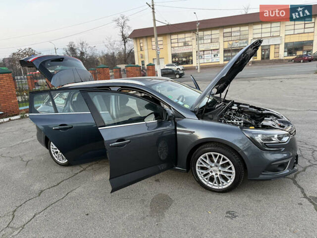 Серый Рено Меган, объемом двигателя 1.5 л и пробегом 96 тыс. км за 15399 $, фото 93 на Automoto.ua