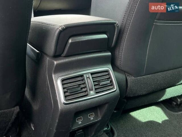 Серый Рено Меган, объемом двигателя 1.5 л и пробегом 105 тыс. км за 14190 $, фото 15 на Automoto.ua