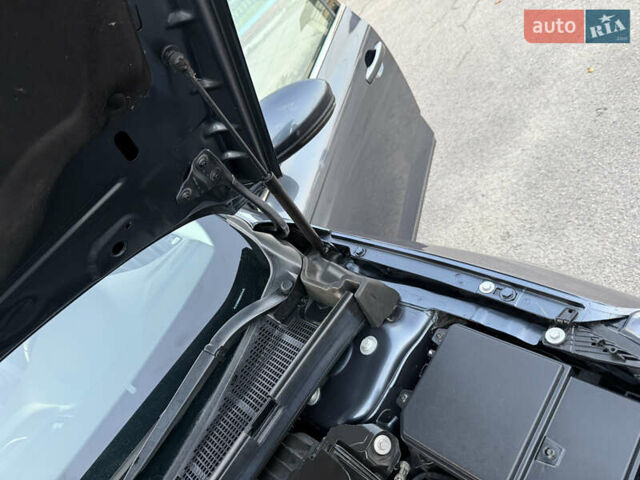 Серый Рено Меган, объемом двигателя 1.5 л и пробегом 96 тыс. км за 15399 $, фото 88 на Automoto.ua