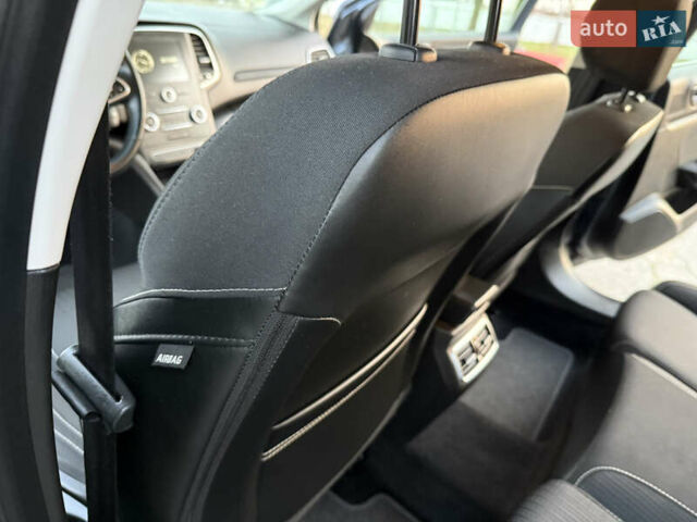 Серый Рено Меган, объемом двигателя 1.5 л и пробегом 96 тыс. км за 15399 $, фото 65 на Automoto.ua